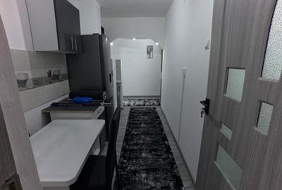 Garsonieră decomandată în Central - 4