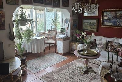 Apartament cu 2 camere decomandat în Central - 1