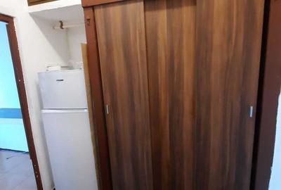 Garsonieră decomandată în Far - 6