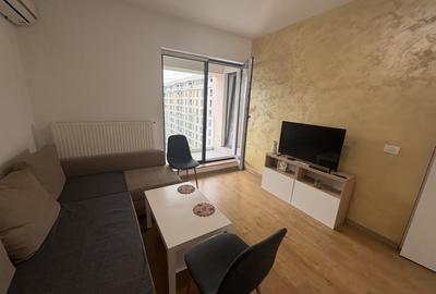 Apartament cu 3 camere semidecomandat, mobilat în Lujerului