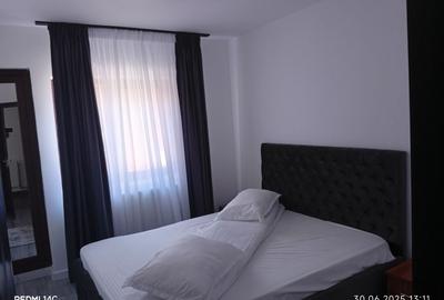 Casă cu 4 camere cu Teren 2000 Mp în Central - 6