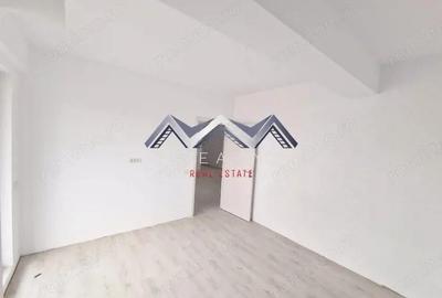 Apartament cu 2 camere semidecomandat în Est