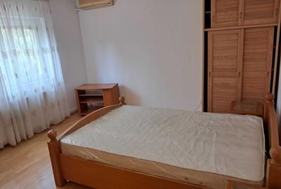 Erou Iancu Nicolae inchiriere vila in complex - 7