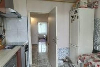 Apartament cu 3 camere decomandat în Central - 3