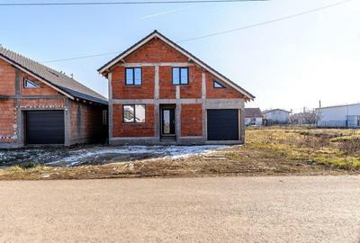 Casa moderna cu garaj in cartier nou - Tisa Noua Arad - 1