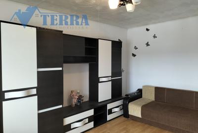 Apartament cu 3 camere decomandat, mobilat în Mioveni