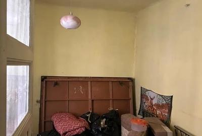 Casă cu 2 camere cu Canalizare în Grivița - 2