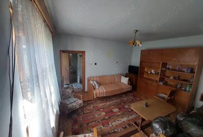 Casa 4 cam., teren 788 mp, str Argesului - 7