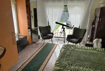 Casa luminoasa, gata de mutat,zona lini?tita, ideala pentru familie Casa luminoasa, gata de mutat,zona lini?tita, ideala pentru familie - 8