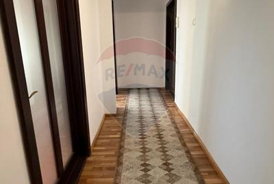 Apartament 3 camere Craiovita Noua - 8