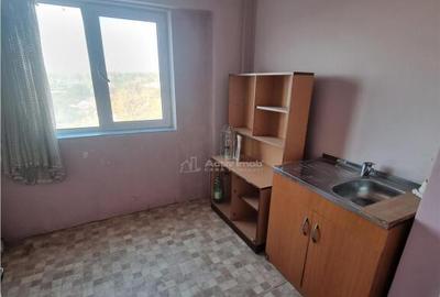 Garsonieră decomandată în Central - 3