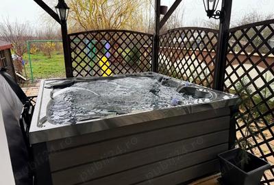 Casa ,Vila langa padure ,teren + livada 4500mp, JACUZZI, Panouri 10kw - 4