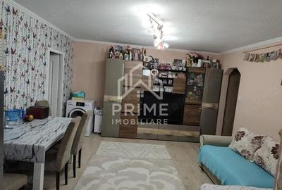 Apartament cu 3 camere decomandat în Ampoi 1 - 3