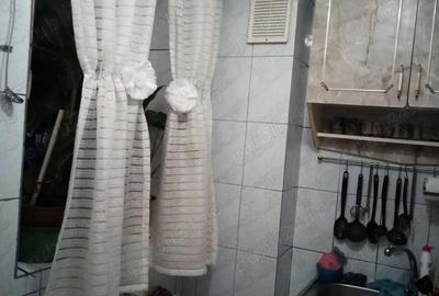 Apartament cu 2 camere în Micro 15