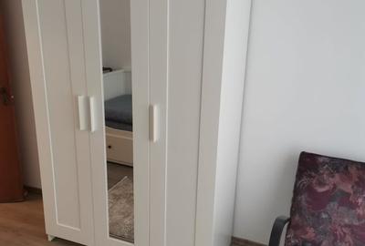 Apartament cu 3 camere decomandat în Iancului