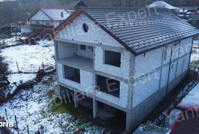Casă cu 4 camere cu Teren 723 Mp în Central - 18
