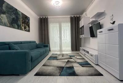 Apartament cu 2 camere decomandat, mobilat în Apărătorii Patriei