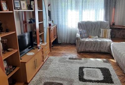 Apartament cu 2 camere decomandat în Central - 2