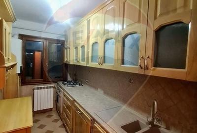 Birou, de 40 mp, în Central - 6