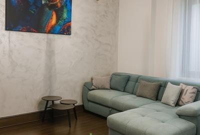 Apartament cu 2 camere decomandat în Centrul Istoric