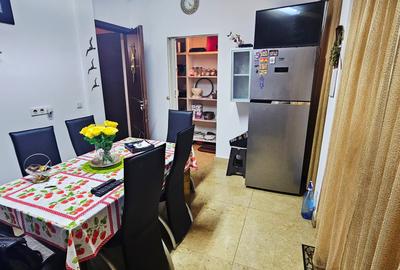 Duplex cu 9 camere cu Canalizare în Albert - 39