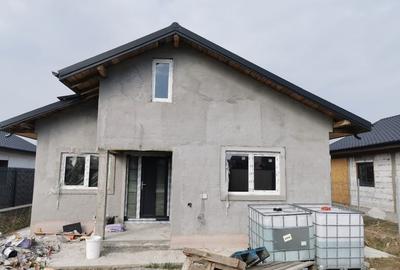 Casă individuală cu 4 camere cu Teren 500 Mp în Popricani - 11