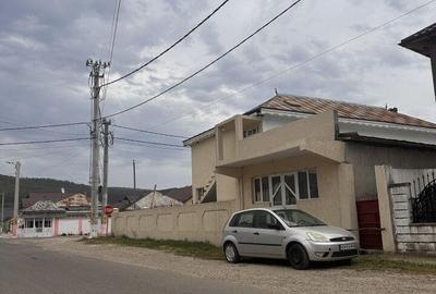 Casă cu 4 camere în Homocea - 4