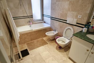 Apartament cu vedere DIRECTA catre parc - 10