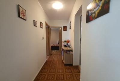 Apartament cu 3 camere decomandat în Tomis Nord - 7