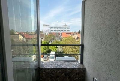 Apartament cu 2 camere decomandat în Central - 2