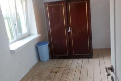 Casa batraneasca de vanzare Casa batraneasca de vanzare - 1