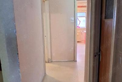 Apartament cu 3 camere decomandat în Brâncoveanu - 1