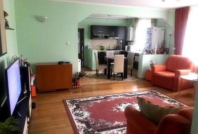 Apartament cu 3 camere decomandat în Central - 7