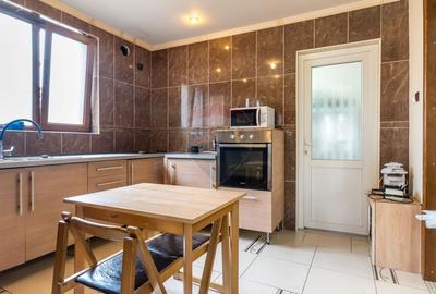 Casa de vanzare, 6 camere, Huedin, pretabila pentru 2 proprietari - 6