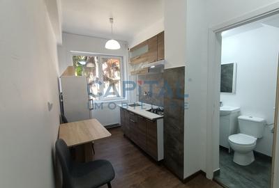 Garsonieră decomandată, mobilată în Central - 5