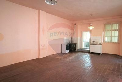 Casă cu 4 camere cu Teren 317 Mp în Dumbrăveni - 7