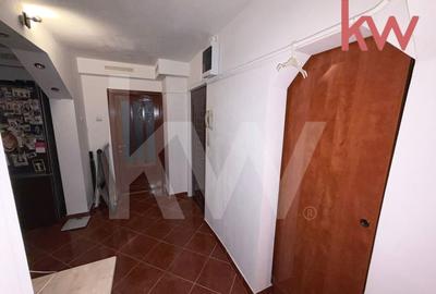 Apartament cu 3 camere decomandat în Brazda lui Novac - 12