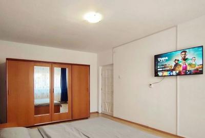 Casă cu 5 camere cu Teren 100 Mp în Central - 1