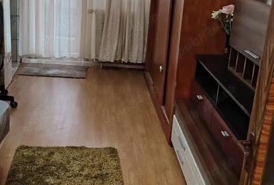 Proprietar - inchiriez garsoniera - 3