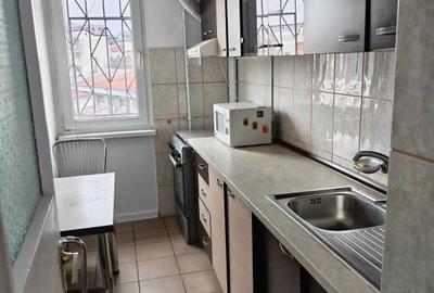 Apartament cu 3 camere semidecomandat în Grivița - 8