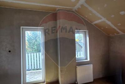 Casa la gri P+M cu anexa - oportunitate unica in Chisineu-Cris! - 23