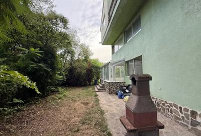 Apartament cu 3 camere decomandat în Central - 2