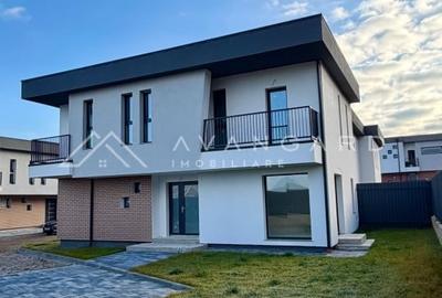 Casă cu 4 camere cu Canalizare în Florești - 2