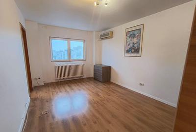 Garsonieră decomandată în Banu Manta - 2