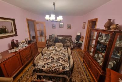 Apartament cu 3 camere semidecomandat, mobilat în Tătărași - 10