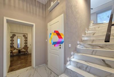 Casă individuală cu 10 camere cu Canalizare în Central - 8