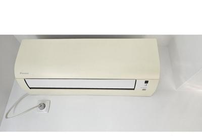 Apartamenr 3 camere, bloc nou 2011, zona Nerva Traian - 9