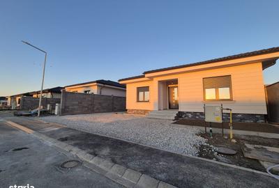 Casă cu 4 camere cu Teren 455 Mp în Central - 5