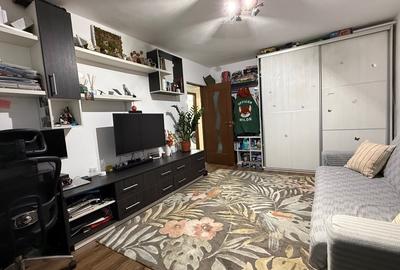 Apartament cu 3 camere decomandat în Aradului - 6