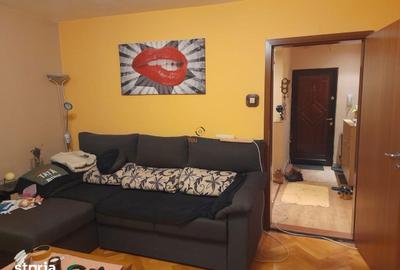 Apartament cu 3 camere decomandat în Circumvalațiunii - 2